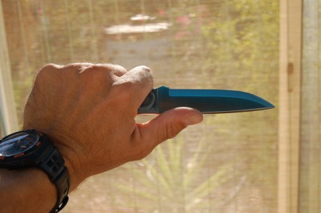 - Enzo Trapper N690Co scandi. Está usado, aunque reafilado y pulido (es duro de pulir el puñetero), pero 02