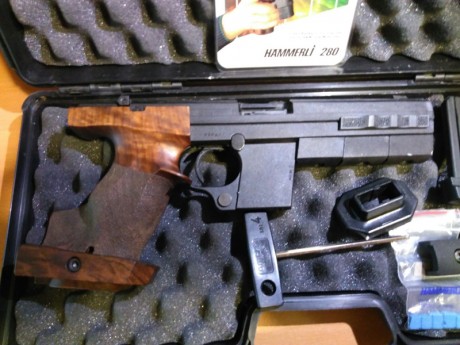Vendo esta preciosa y maravillosa  HAMMERLI 280 del calibre 22 

Es el modelo más moderno de los tres 80