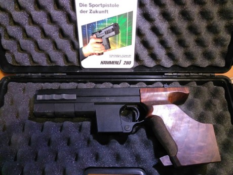 Vendo esta preciosa y maravillosa  HAMMERLI 280 del calibre 22 

Es el modelo más moderno de los tres 90