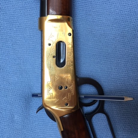 Vendo rifle Winchester 1894 Modelo Apache calibre 30-30 winchester. En perfecto estado de conservación 02