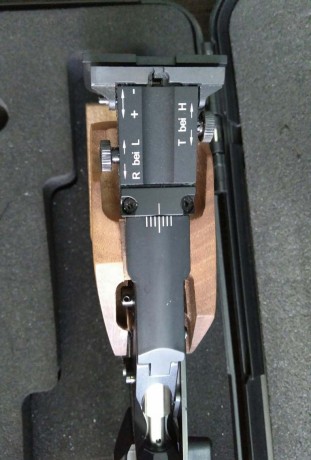 Vendo pistola de aire Feinwerlbau P44 Schwartz, comprada nueva en 2014 y en perfecto estado de salud, 00