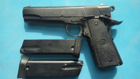 Vendo mi Norinco NP30 del cal. 45 ACP como   NUEVA   . 
La compré a estrenar en armeria Kaymo de Valladolid,
porque 01