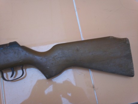 vendo norica 61 en un estado lamentable,para restaurar o para piezas,tengo que decir que funciona perfectamente 01