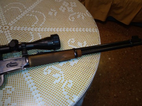 Vendo rifle fabricado en américa, es un Winchester de palanca modelo 94AE con seguro en la bascula para 01