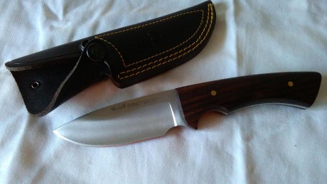 REBAJADO MUELA RHINO COCOBOLO, el precio es de 50 € con envio incluido. 02