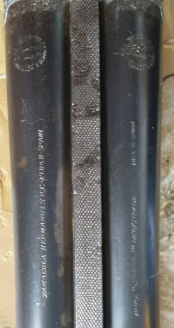 Vendo escopeta paralela Jabalí modelo 111, Zamácola Hermanos, calibre 12.
Tiene de todo, triple cierre 02