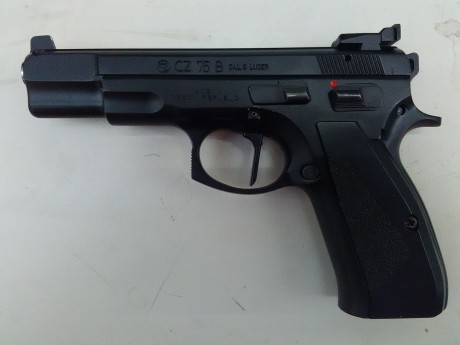 Hola a todos, cambio pistola CZ75B guiada por Licencia A por alguna escopeta de corredera del 12 o pistola 00