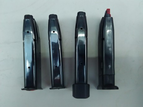 Hola a todos, cambio pistola CZ75B guiada por Licencia A por alguna escopeta de corredera del 12 o pistola 10