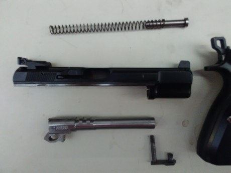 Hola a todos, cambio pistola CZ75B guiada por Licencia A por alguna escopeta de corredera del 12 o pistola 20