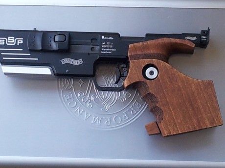 Por tener una  WALTHER SSP electrónica y también la WALTHER SSP mecánica me he decidido a poner a la venta 70