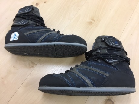 Vendo Botas de tiro AHG-ANSCHÜTZ modelo COMPETITION número 38, en excelente estado, prácticamente nuevas.
REBAJADAS 02