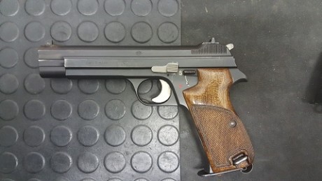 Buenos dias.
Pongo a la venta la SIG P210 DK M 49.
  Es de 5 pulgadas.  
Calibre 9PB
Increible precisión. 42