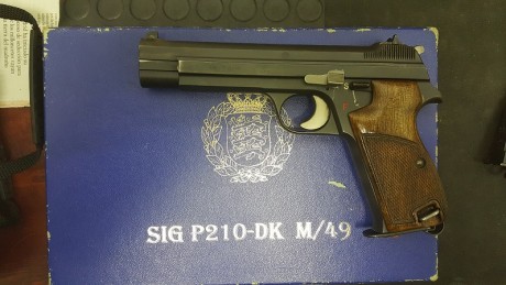 Buenos dias.
Pongo a la venta la SIG P210 DK M 49.
  Es de 5 pulgadas.  
Calibre 9PB
Increible precisión. 41