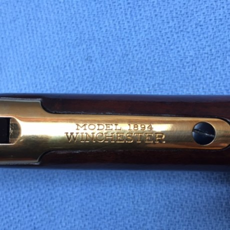 Vendo rifle Winchester 1894 Modelo Apache calibre 30-30 winchester. En perfecto estado de conservación 110