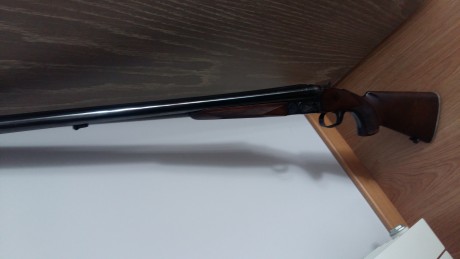Se vende esta escopeta paralela con cañon de 71. Esta como nueva, no se ha utilizado en más 2 dos ocasiones. 02