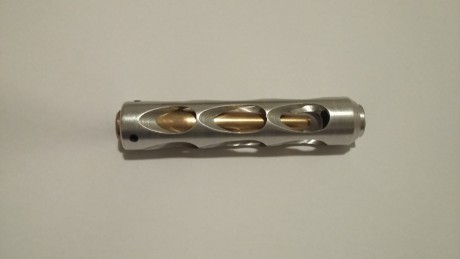 Se vende Air Striper con rosca 1/2 Pulgada hembra. Vaya para el cañón roscado de toda la vida.

Cono ajustable. 01