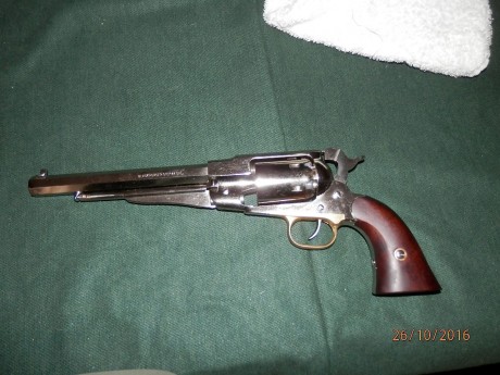  PA260019.JPG  PA260019.JPG  PA260013.JPG Hola, Vendo revolver de avancarga Pietta de 7 1/2 pulgadas de 01