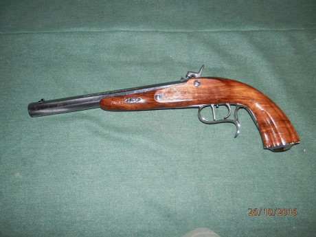  PA260002.JPG   PA260003.JPG  PA260002.JPG 
Hola; Vendo pistola de avancarga de Armi Chiappa modelo Le 01