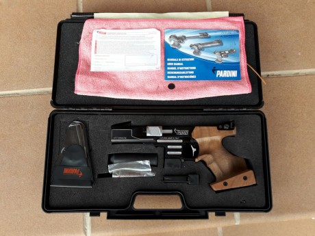 Un compañero y amigo del club vende esta magnífica Pardini calibre 32 para zurdos.
Prácticamente nueva, 21