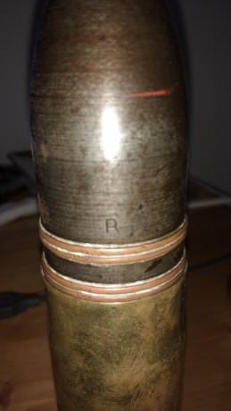Muy buenas, hace unos días adquirí un proyectil de 37mm, hasta donde yo entiendo, es un 37x94mm, usado 10