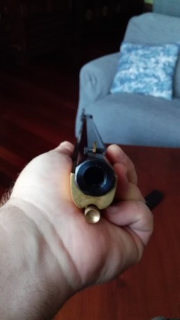 Vendo rifle de percusion del calibre 45 modelo Kentucky de la marca Ardesa, esta nuevo comprado de Diciembre 12