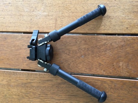 Buenas,
Vendo bipode tipo Atlas.
Precio 55 EUR puesto en casa. 02