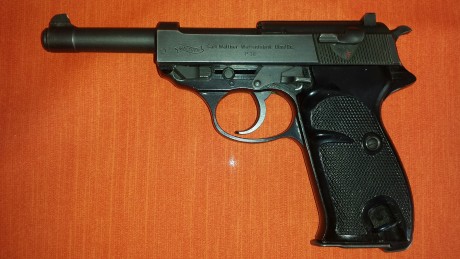 Hola 
Vendo pistola Walther P 38 del 9 mm Guiada en F
EL arma se encuentra en Madrid, por si alguien quiere 02