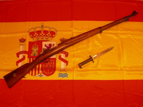 Saludos. Abro este post por si os apetece mostrar vuestras preciosidades.... Poco que decir del fusil 30