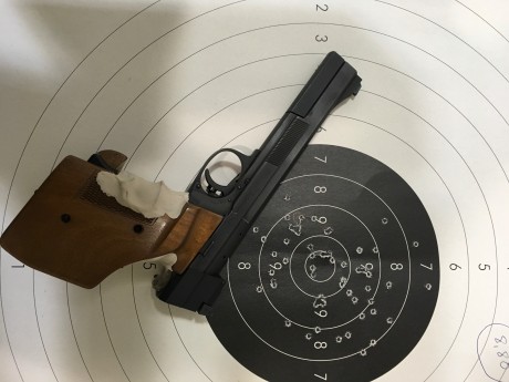 Hola compañeros, acabo de adquirir una hammerli 208 en un gran estado,funciona de lujo,he tirado en pocos 50