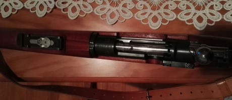 Saludos. Abro este post por si os apetece mostrar vuestras preciosidades.... Poco que decir del fusil 110