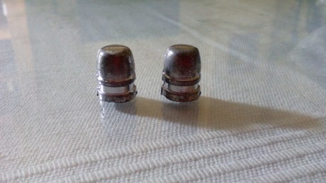 Vendo turquesa RCBS del 45, es apta para rifles tanto de avancarga como palanca del 45 colt,  revólveres 02
