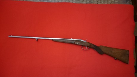 Un amigo me pide que le ponga en venta esta escopeta monotiro T.Bascaran de 9mm y con 90 años de antigüedad...Un 02