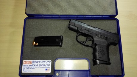 Cambio una pistola Smith & Wesson 990L en calibre 9 pb, perfecto estado, por una Walther PPK calibre 00