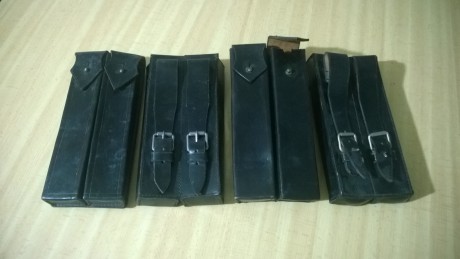  

Cartucheras Españolas en estado nuevo para Subfusil Coruña, Z45 y para alguno mas.  50€ las cuatro 00