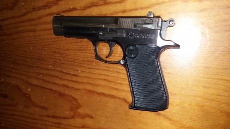 Buenas. Para que unas entren otras tienen que salir. En este caso le toca a una veterana Star 30M
El arma 00