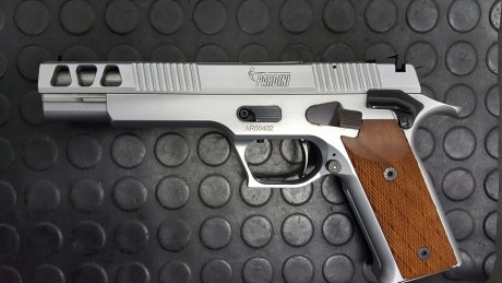 Se vende por falta de uso, y por ir dejando la aficion, pistola semiautomática Pardini GT-9- de 6 pulgadas.
El 02