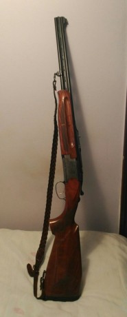 Se vende Rifle Laurona con cañón de escopeta. Buen estado. Poco uso. Tiene unos elegantes grabados de 01