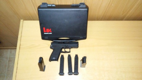 Buenos días.
Vendo pistola HK USP calibre 9 milímetros Parabellum, con solo 100 disparos y los siguientes 02