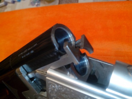 Un amigo pone en venta esta Laurona superpuesta con selector de tiro,expulsora,5 polichokes muy nueva 01