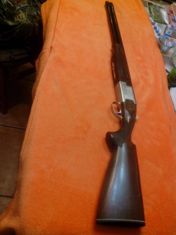 Un amigo pone en venta esta Laurona superpuesta con selector de tiro,expulsora,5 polichokes muy nueva 00