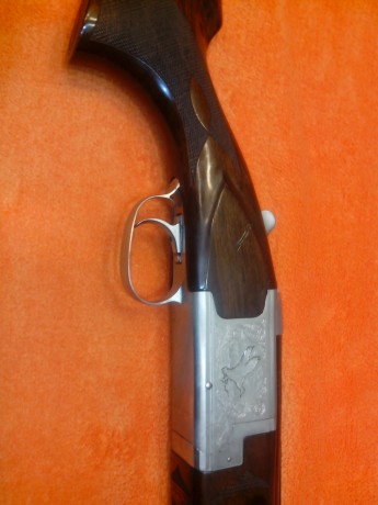 Un amigo pone en venta esta Laurona superpuesta con selector de tiro,expulsora,5 polichokes muy nueva 21