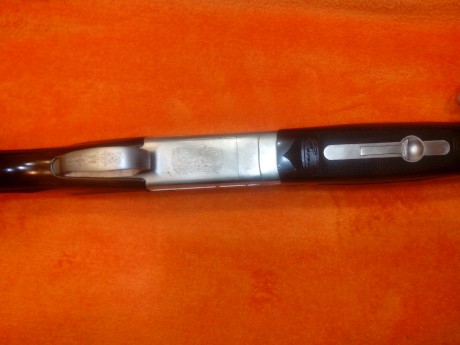 Un amigo pone en venta esta Laurona superpuesta con selector de tiro,expulsora,5 polichokes muy nueva 31