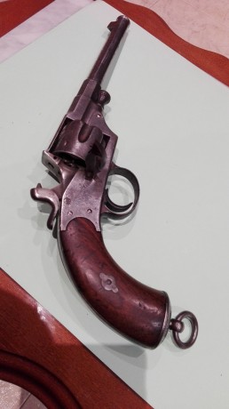 VENDO REVOLVER PRUSIANO MODELO 1879 CALIBRE 10,55 INSCRITO EN LIBRO DE COLECCIONISTA EN PERFECTO ESTADO. 00