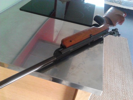 Hola, en venta un ejemplar de Diana 60 con culata tyrolesa, en estado original y con elementos de punterìa 12
