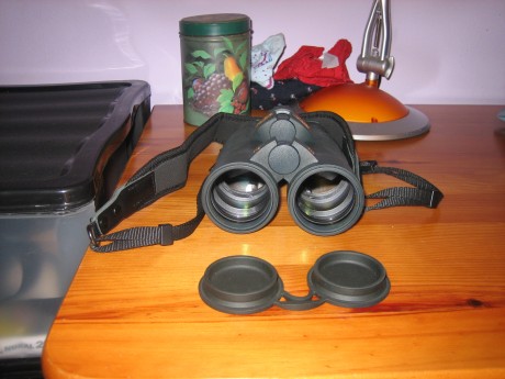 Hola. Vendo Prismáticos Steiner modelo Nichthunter XP de 8X44. de reestreno, con todos sus accesorios. 12