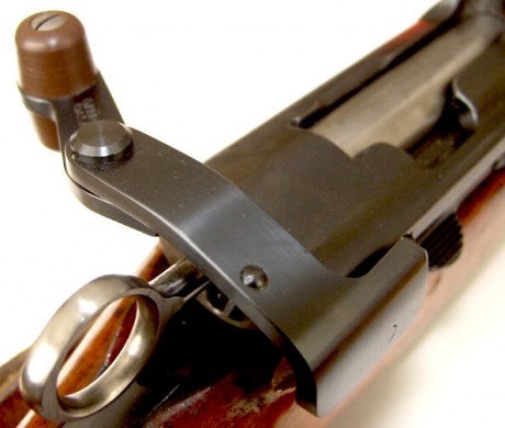 Hola, escribo porque estoy mirando para cambiar de rifle, y tengo 2 problemas, el primero es que soy zurdo 110