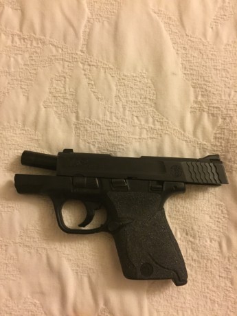 VENDIDA...

Hola, vendo o cambio por pistola que me interese , estado perfecto, añado dos fundas especificas, 11