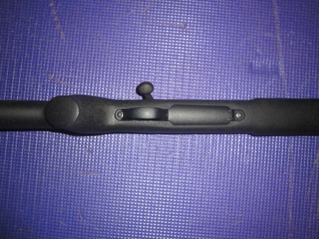 Vendo remigton 700 Police, calibre 308 Win. con cañon de 66 cm. El rifle se encuentra en un estado excelente, 01
