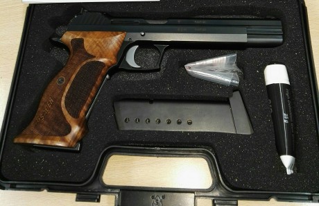 Buenas compañeros, se vende esta magnífica pistola de sobra por todos conocida.

Se trata de una Sig Sauer 00
