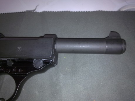Una pistola clasica,en un epceccional estado de conservación y funcionamiento.Cambio por visor o arma 12